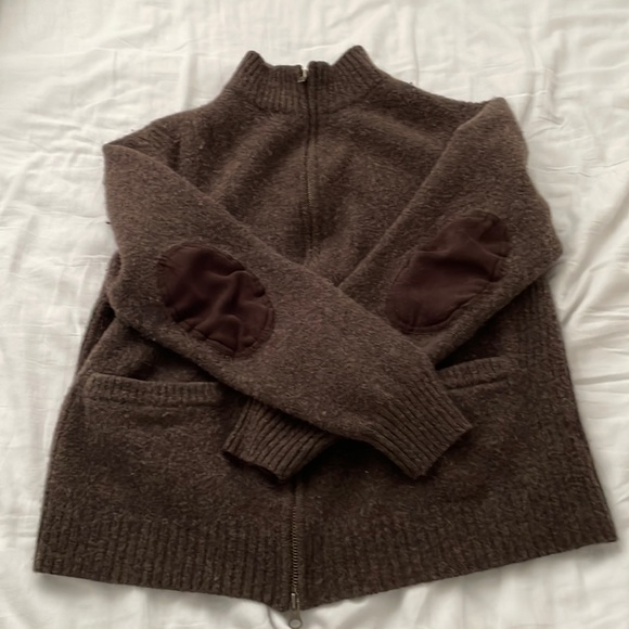 Viyella Wool Sweater - Picture 1 of 2